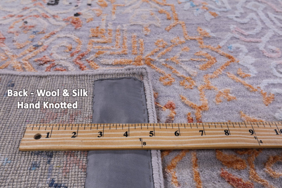 7' 9" X 10' 3" Modern Wool and Silk Hand Knotted Rug Q9249