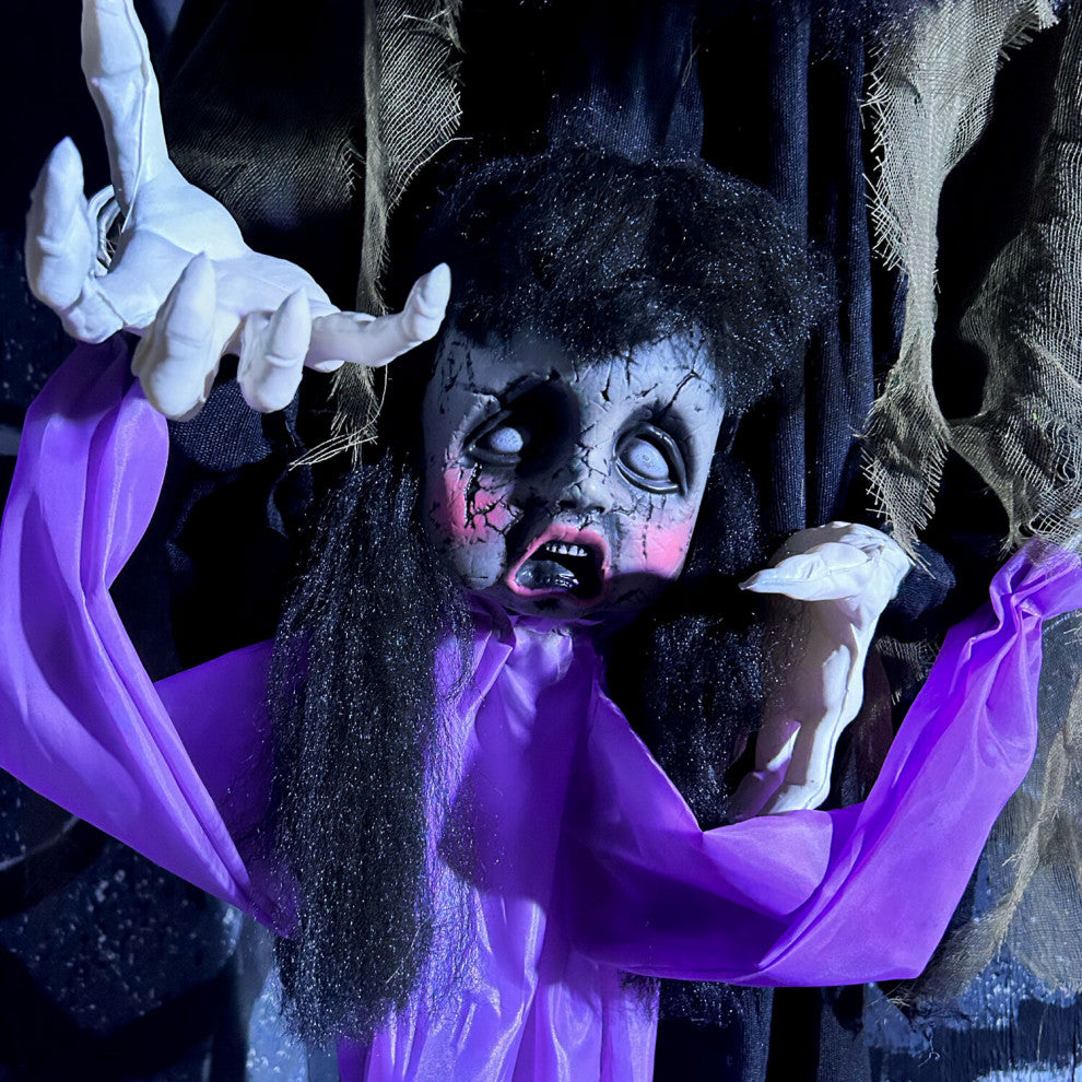 Lifesize Animatronic Vampire Lady With Baby, Lights and Sound