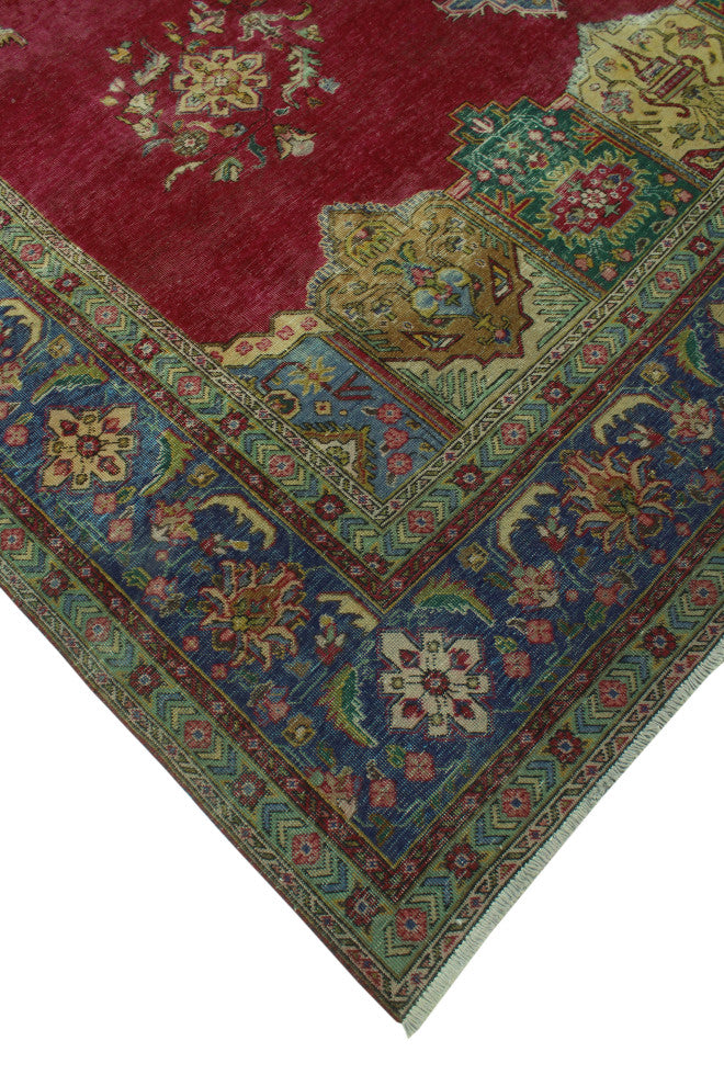 Fine Vintage Distressed Behrokh Rust Rug