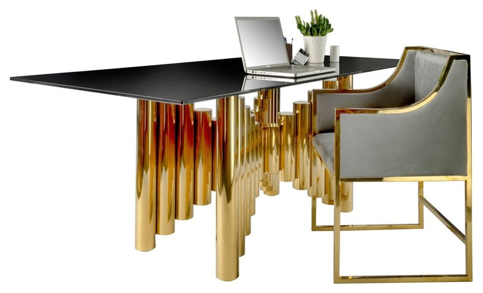 Kanika Desk