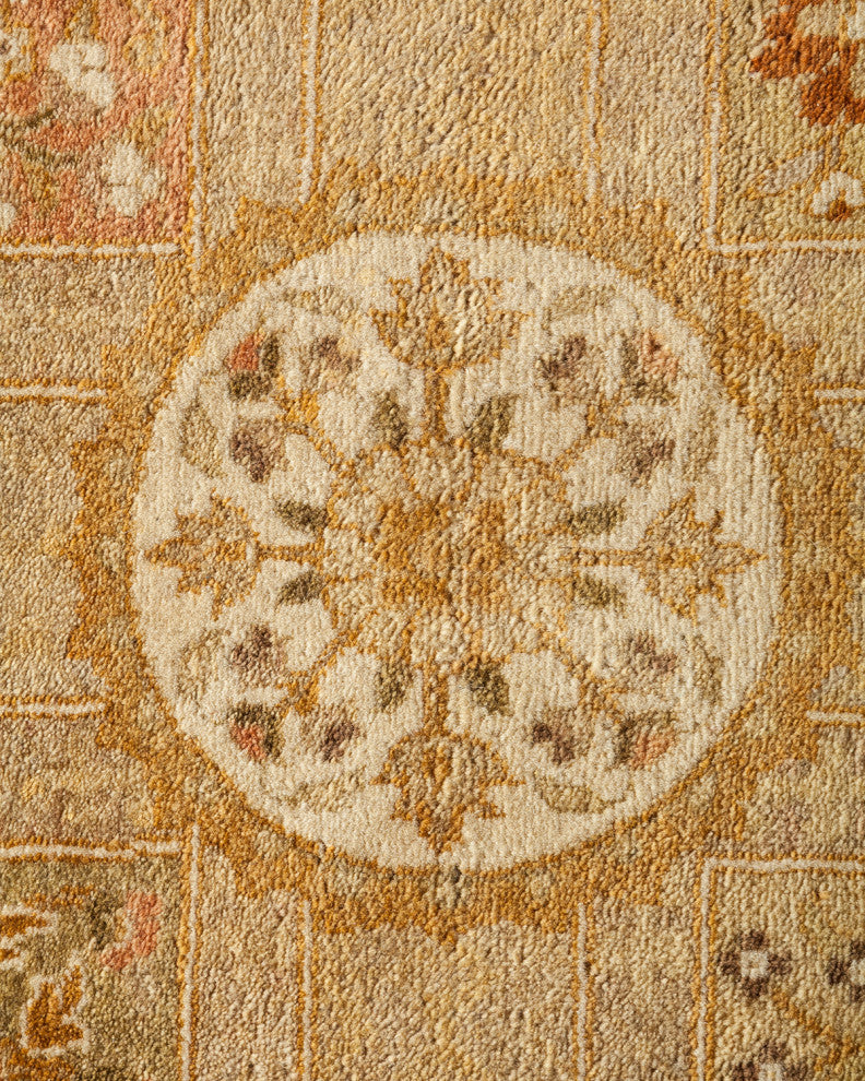 Harmony, One-of-a-Kind Hand-Knotted Area Rug Ivory, 8'1"x10'2"