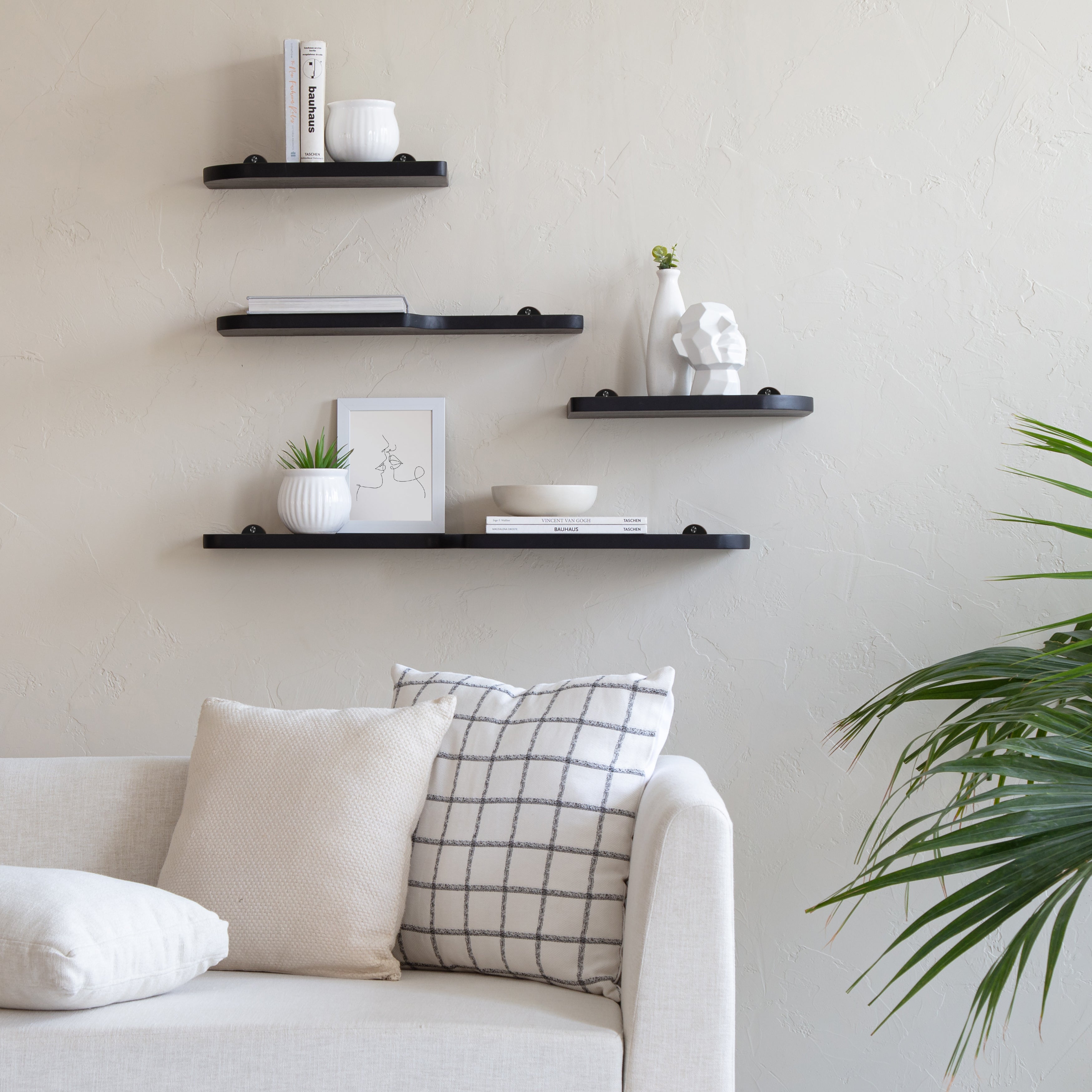 Dale Set of 4 Wall Mounted Shelves, Black