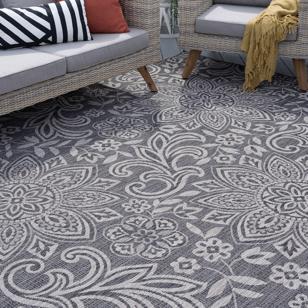Savine Transitional Floral Charcoal Rectangle Indoor/Outdoor Area Rug, 9''x12''