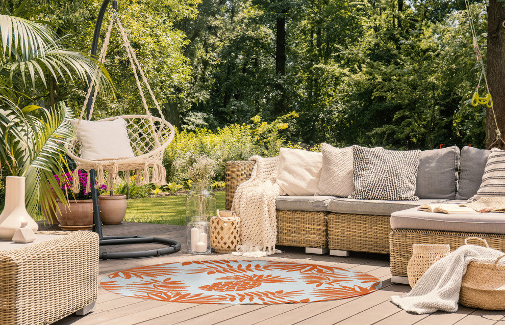 5' Round Pineapple Leaves Spring Chenille Indoor/Outdoor Rug