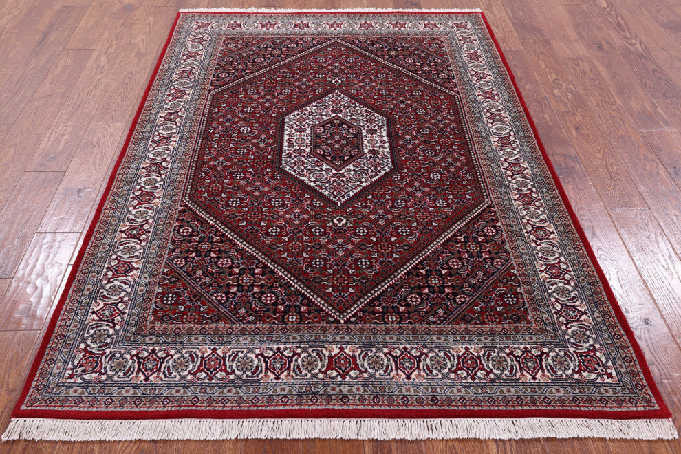 4' 7" X 6' 9" Fine Persian Bijar Handmade Wool and Silk Rug Q6722