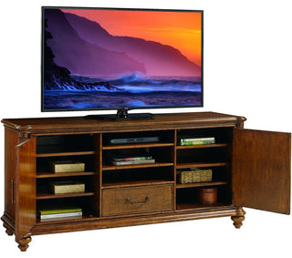 Pelican Cay Media Console