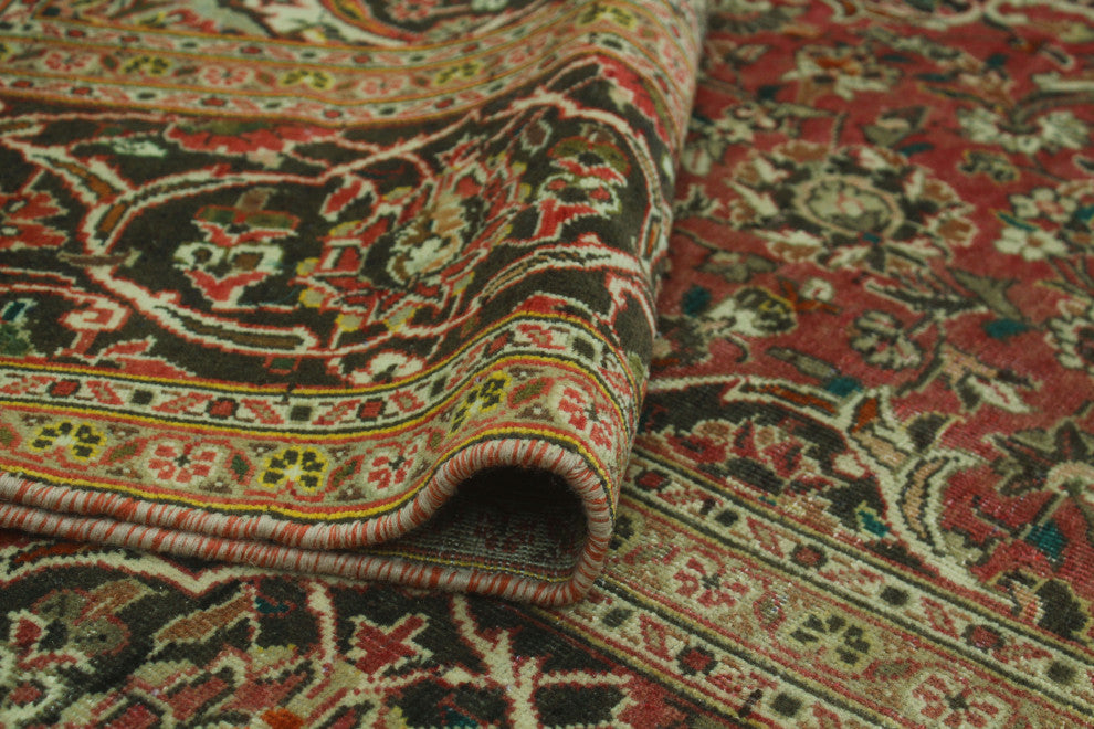 Fine Vintage Distressed Saima Red/Charcoal Rug, 7'10x12'0