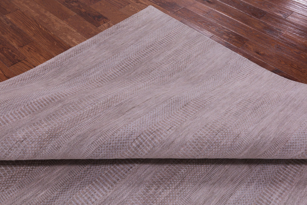 8' 1" X 10' 1" Handmade Savannah Grass Wool and Silk Rug Q11923