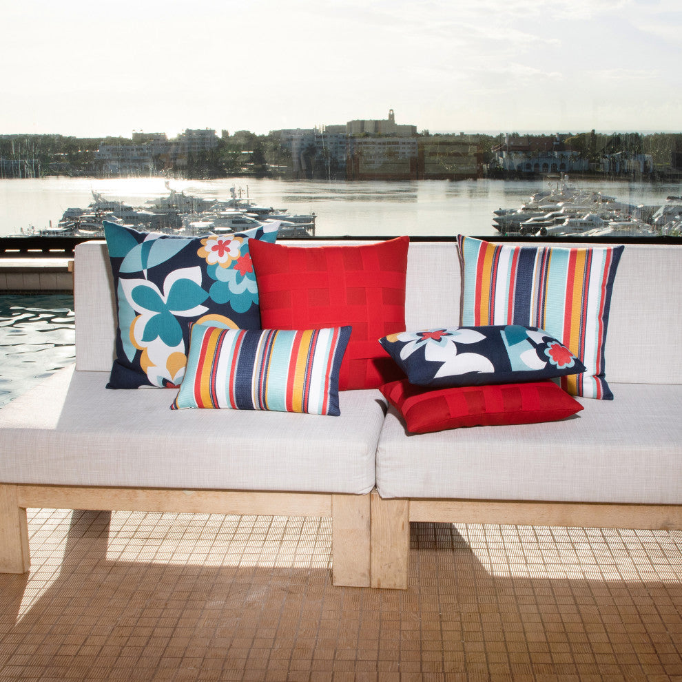 Basketweave Rouge Indoor/Outdoor Performance Pillow, 20"x20"