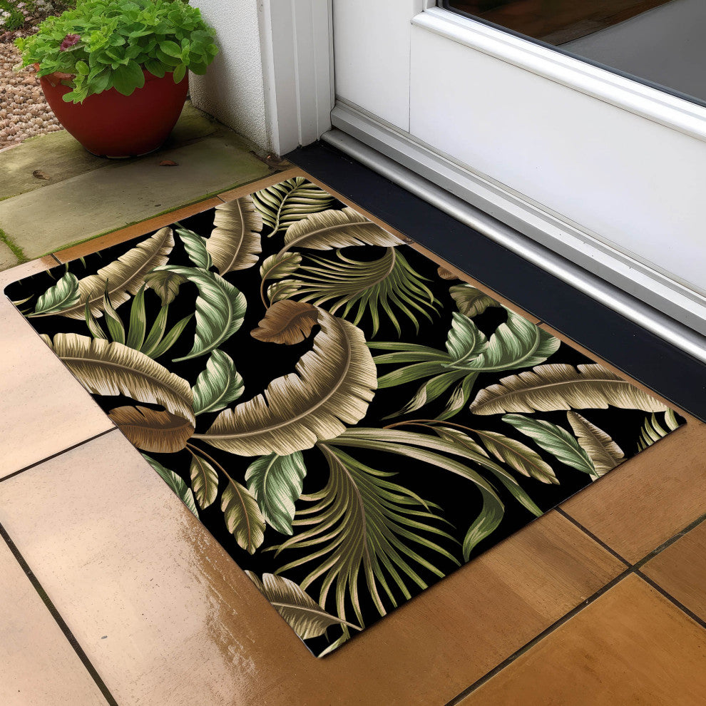 Indoor/Outdoor Tropics TC1 Black Machine Washable 1'8" x 2'6" Rug