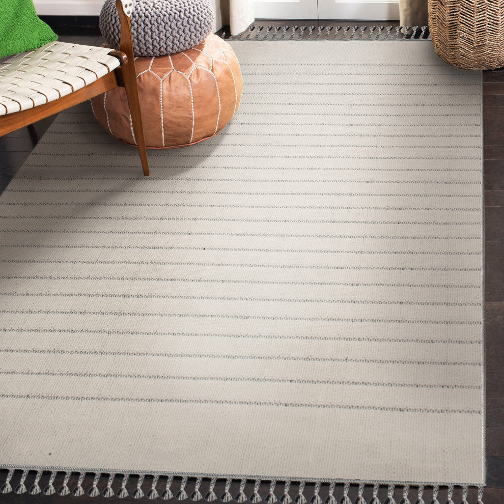 Ambrose 5'25" X 7'21" Ft Power Loomeded Indoor Rug