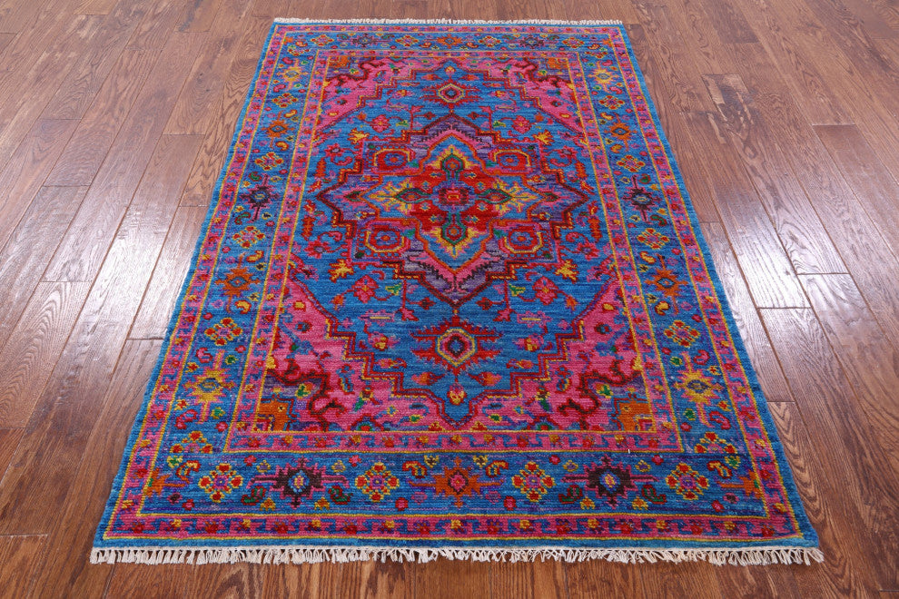 4' 2" X 6' 1" Heriz Serapi Hand-Knotted Wool Rug - Q13708