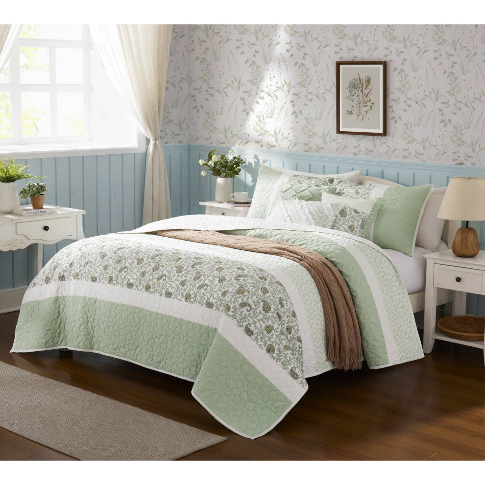 Madison Park Dawn 6 Piece Cotton Percale Quilt Set with Throw Pillows, Sage Green, Full/Queen