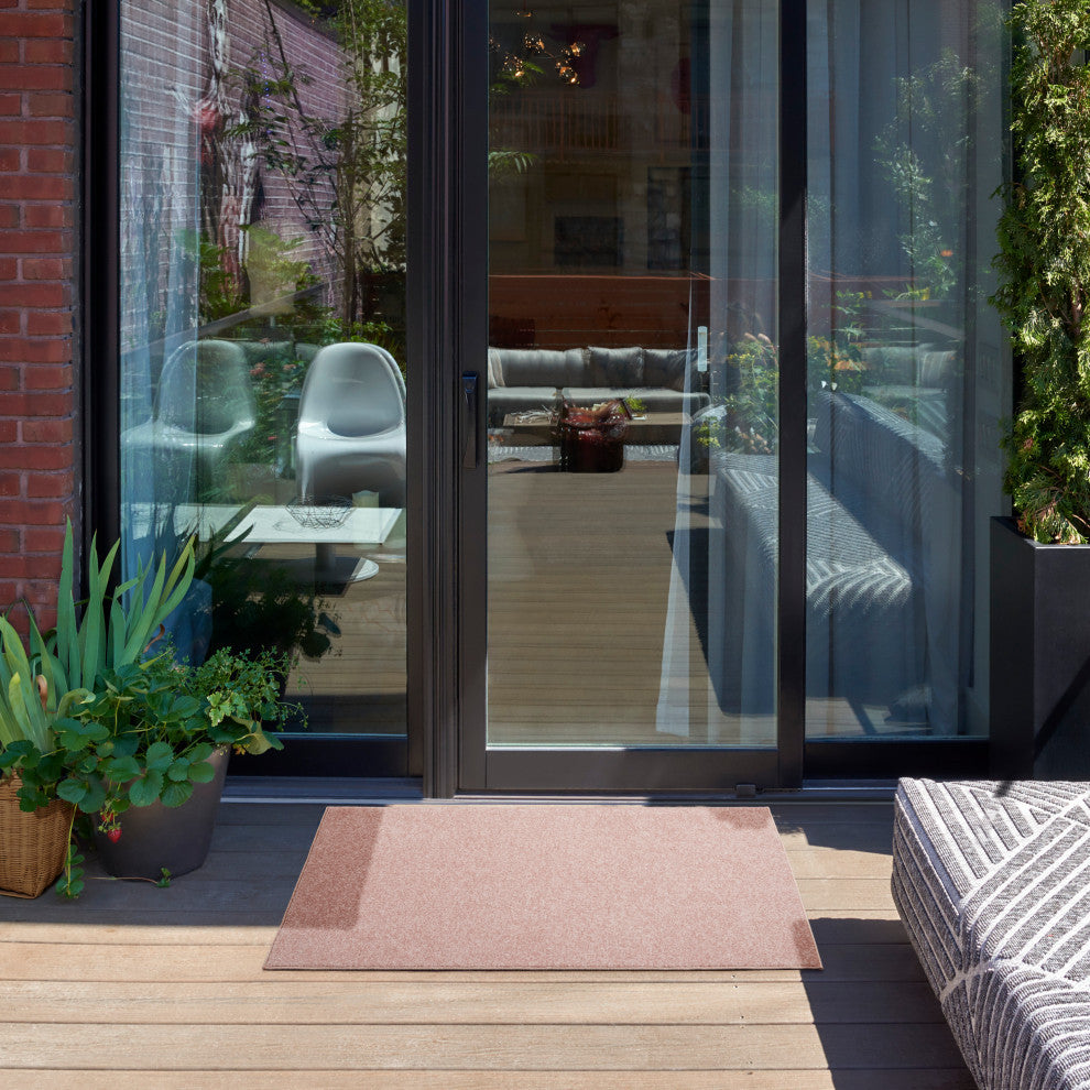 Nourison Essentials 2' x 4' Pink Outdoor Area Rug
