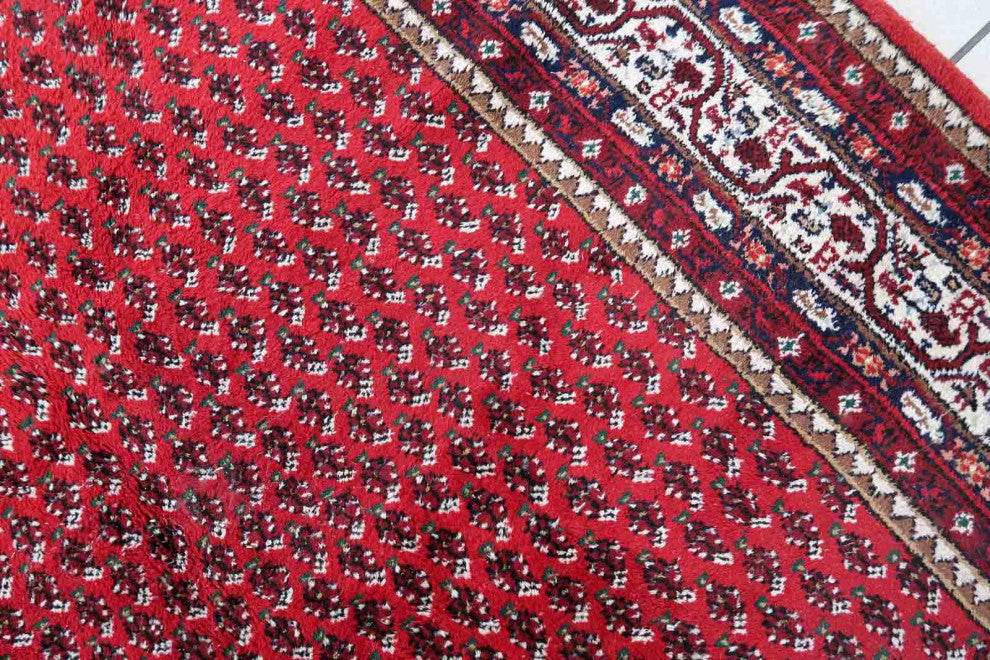 Handmade Vintage Indian Seraband Rug 5.7'x7.8', 174cmx240cm 1970s