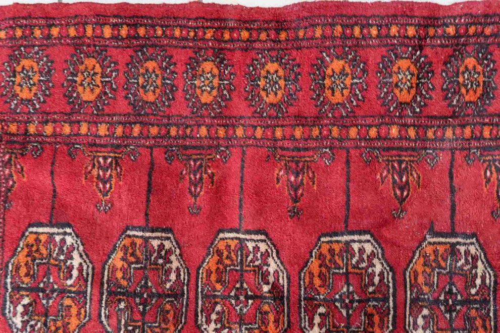 Handmade Vintage Pakistani Lahore Rug 2.6'x4', 80cmx122cm, 1970s
