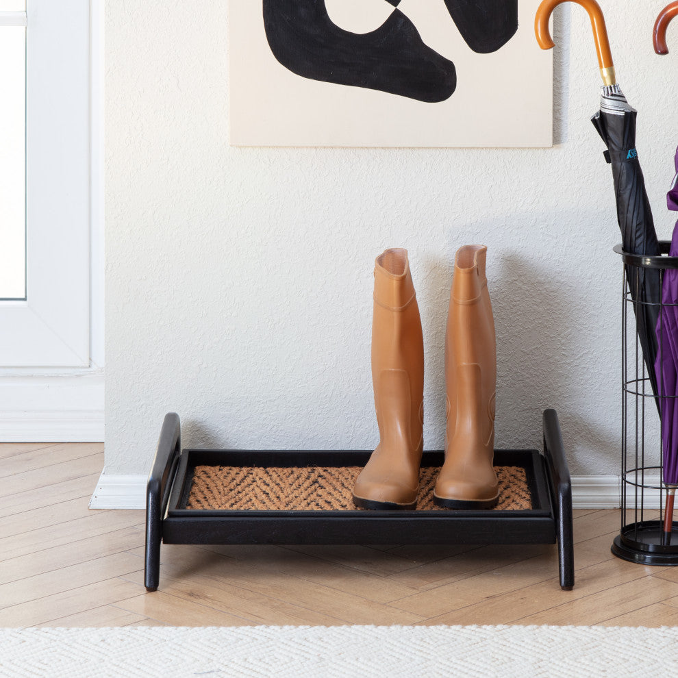 Single-Tier Black Stand With 2-Pair Rubber Boot Tray Irish Lion