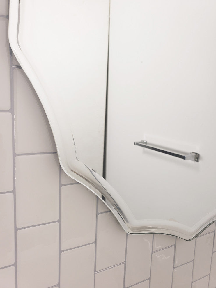 27 in. Single Round Ridge Frameless Wall Mirror with Engraved Edge