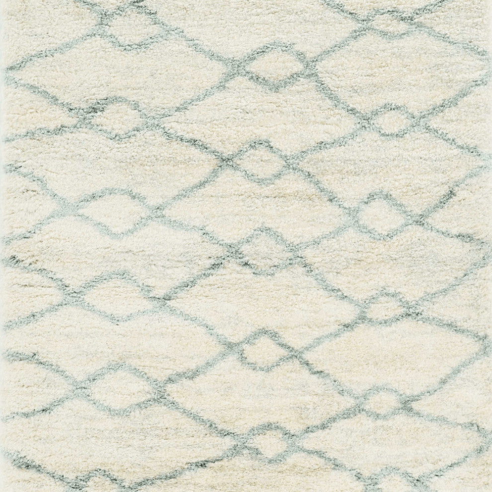 4'X6' Ivory Grey Machine Woven Chain Link Indoor Area Rug