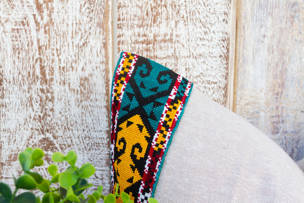 Czaee Linen Tribal Border Pillow