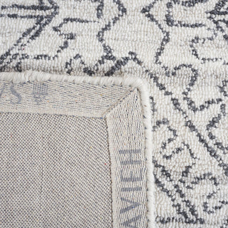 Safavieh Himalaya Collection CSB241Z Rug, Ivory/Black, 5' X 8'