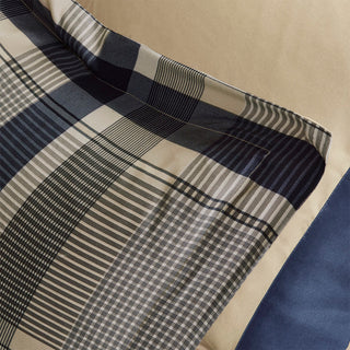 Intelligent Design Robbie Plaid Comforter Set With Bed Sheets, Navy Multi