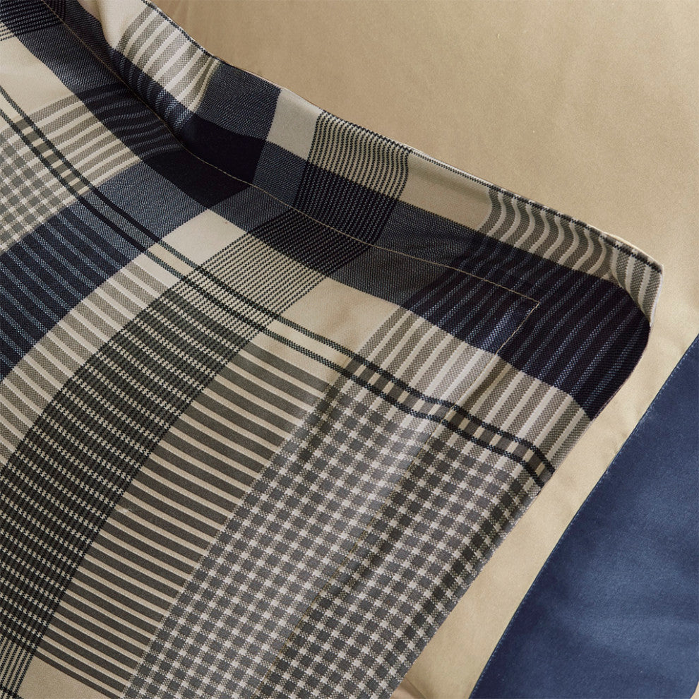 Intelligent Design Robbie Plaid Comforter Set With Bed Sheets, Navy Multi