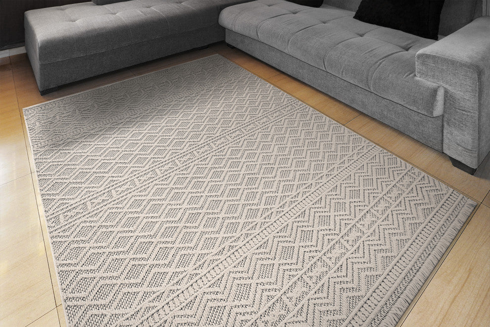 Dynamic Rugs Seville Polypropylene Machine-Made Area Rug, 7.10x10'