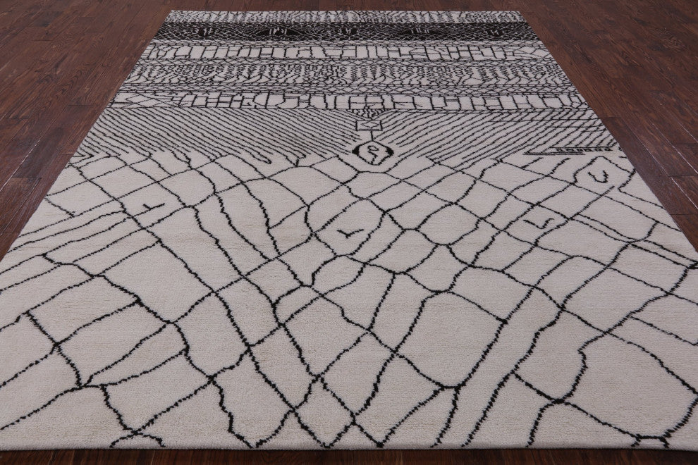 8' 2" X 10' 2" Moroccan Handmade Wool Rug Q9289