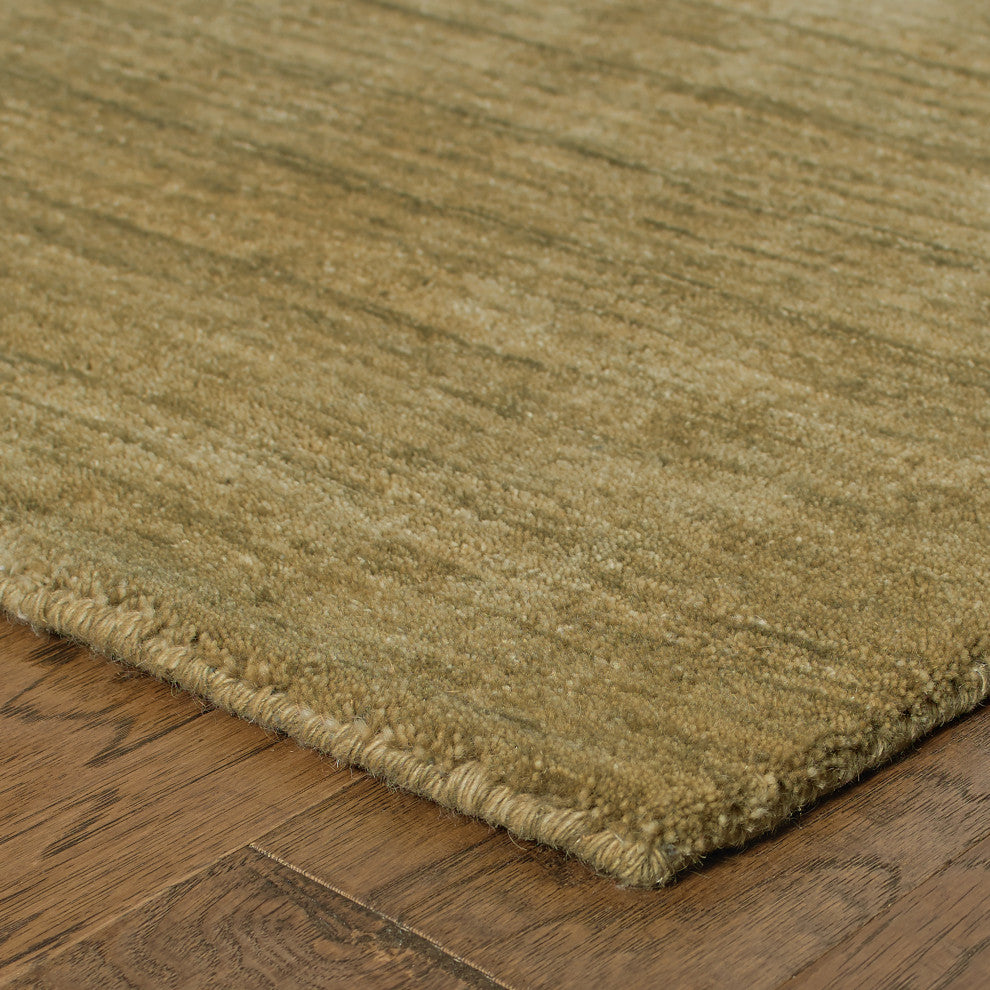 Arista Solid Gold Hand-Crafted Area Rug, 6''x9''