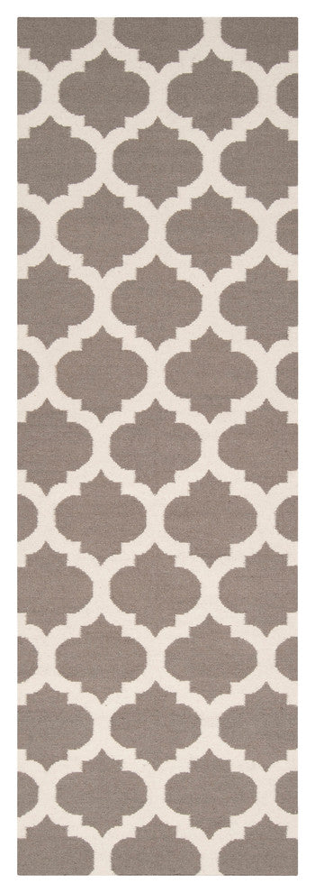 Frontier Area Rug, 2''6"x8''