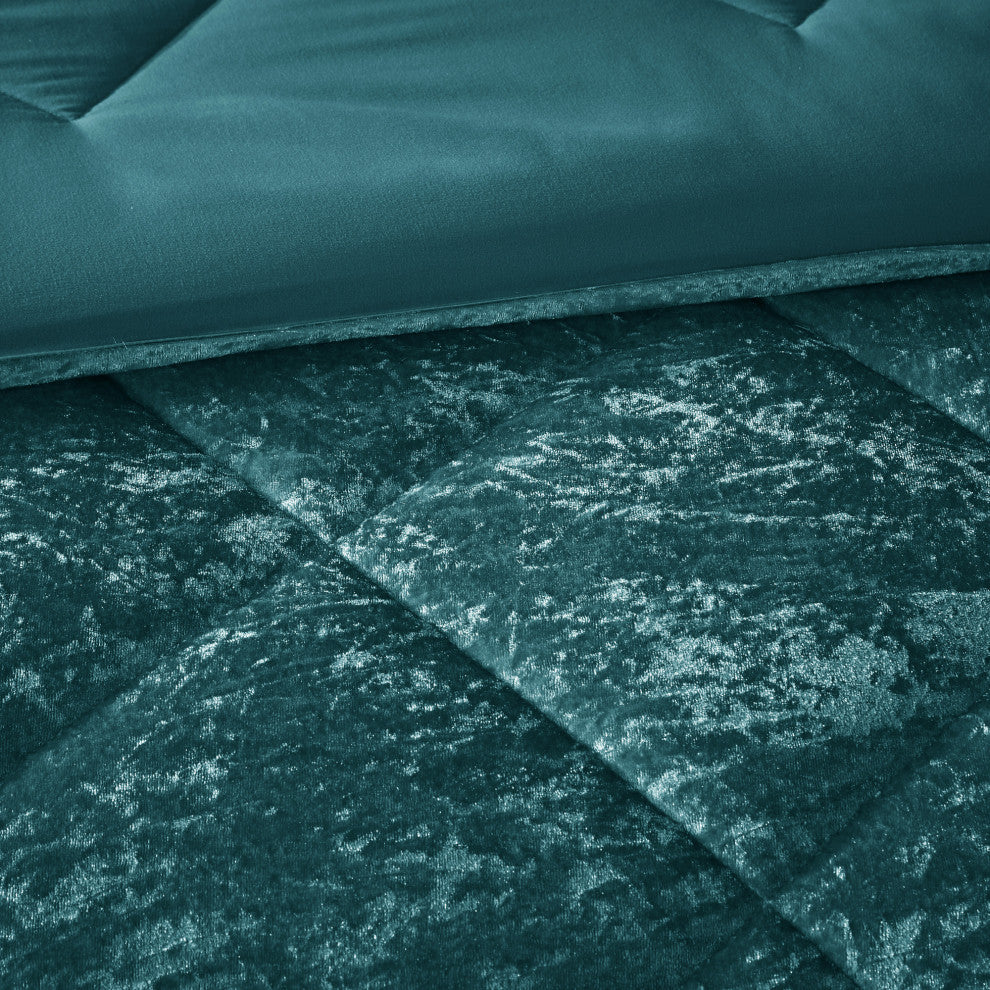 Intelligent Design Felicia Crushed Velvet 4-Piece Comforter Set