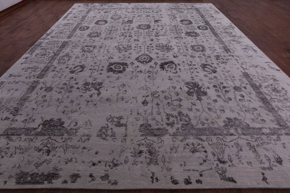 11' 10" X 14' 11" Persian Handmade Wool and Silk Rug Q6293