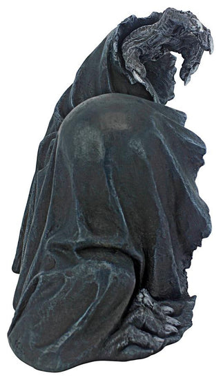 Design Toscano Grave Creeper Statue