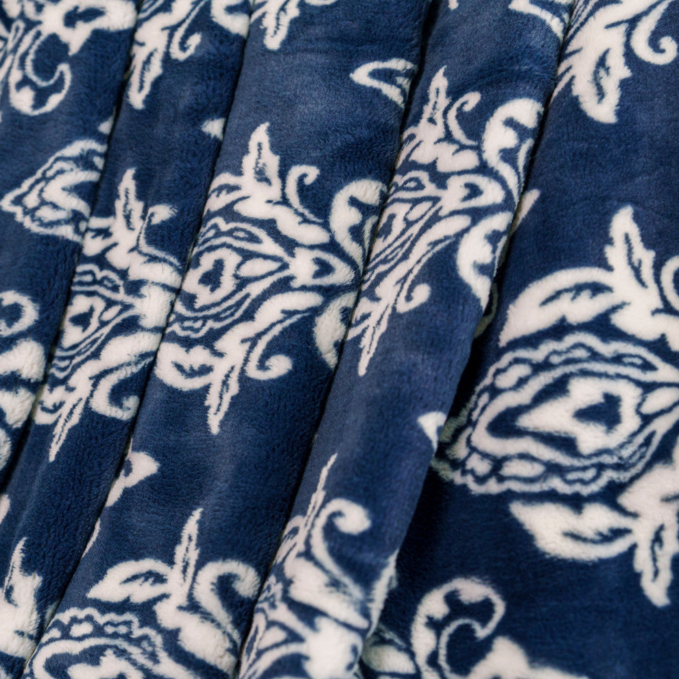 Hennessy Throw Blanket, Majolica Blue