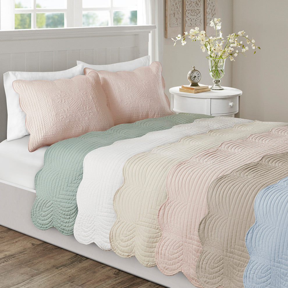 Madison Park Tuscany 3 Piece Reversible Scalloped Edge Quilt Set