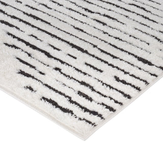 Monotone Moroccan White Power-Loom Area Rug 5' x 7'6"