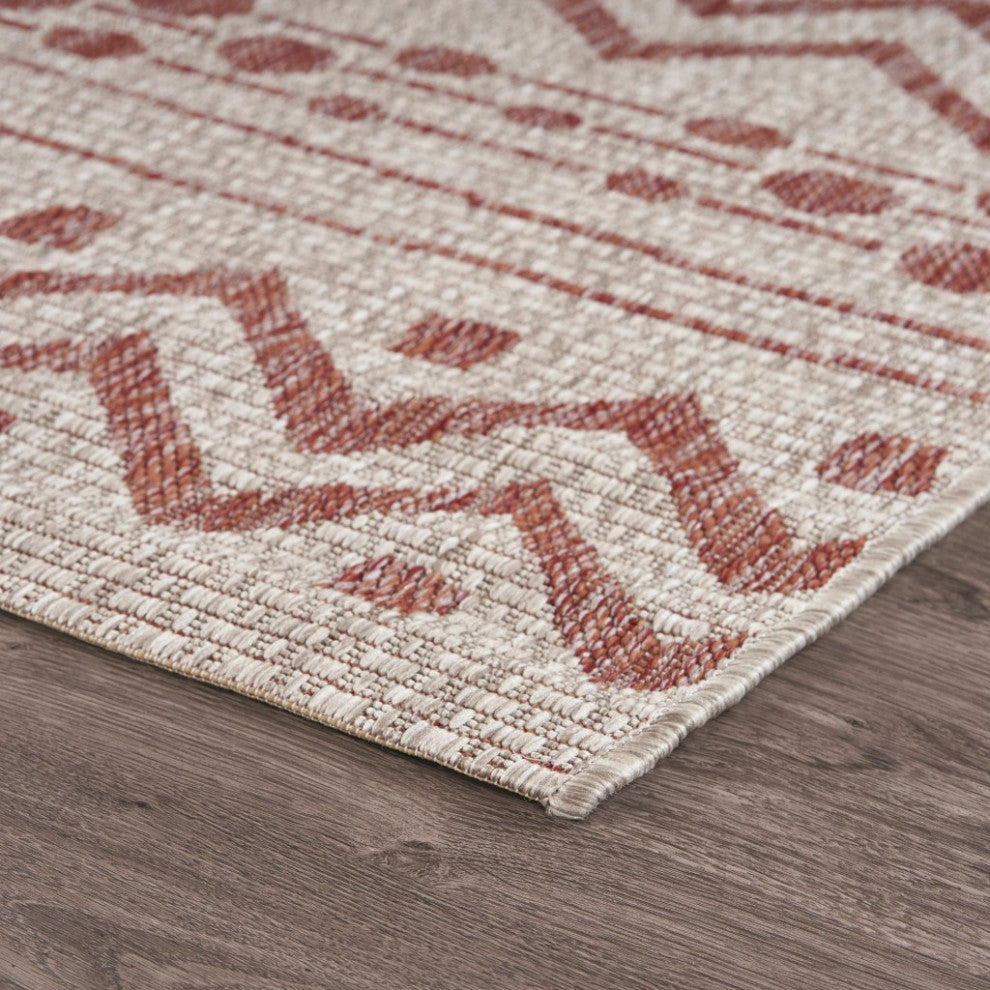 5" x 8" Red Zigzag Indoor Outdoor Area Rug
