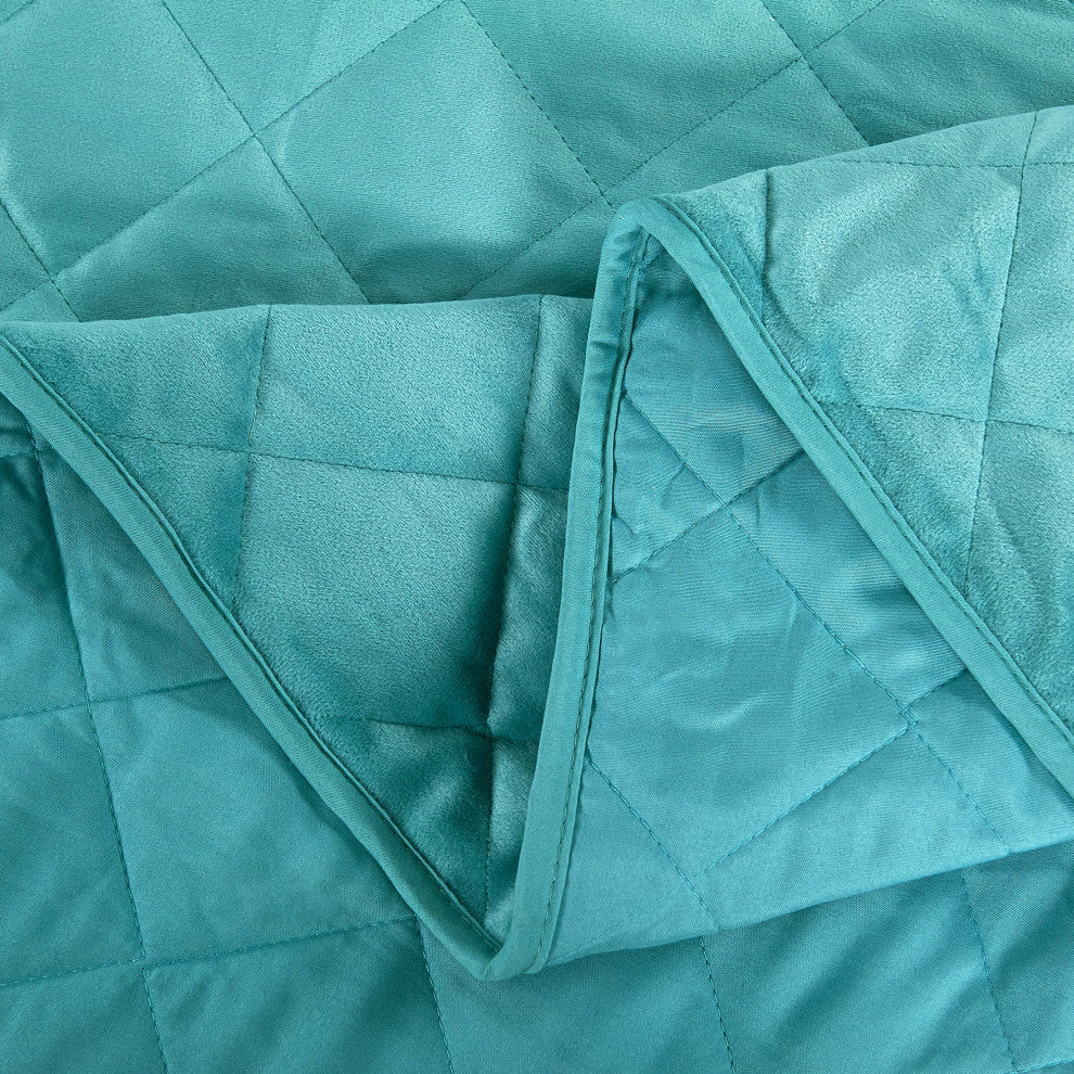 Velvet Quilted 5 Piece Bed Spread Set, North Sea, Over-Sized King 122" X 106"