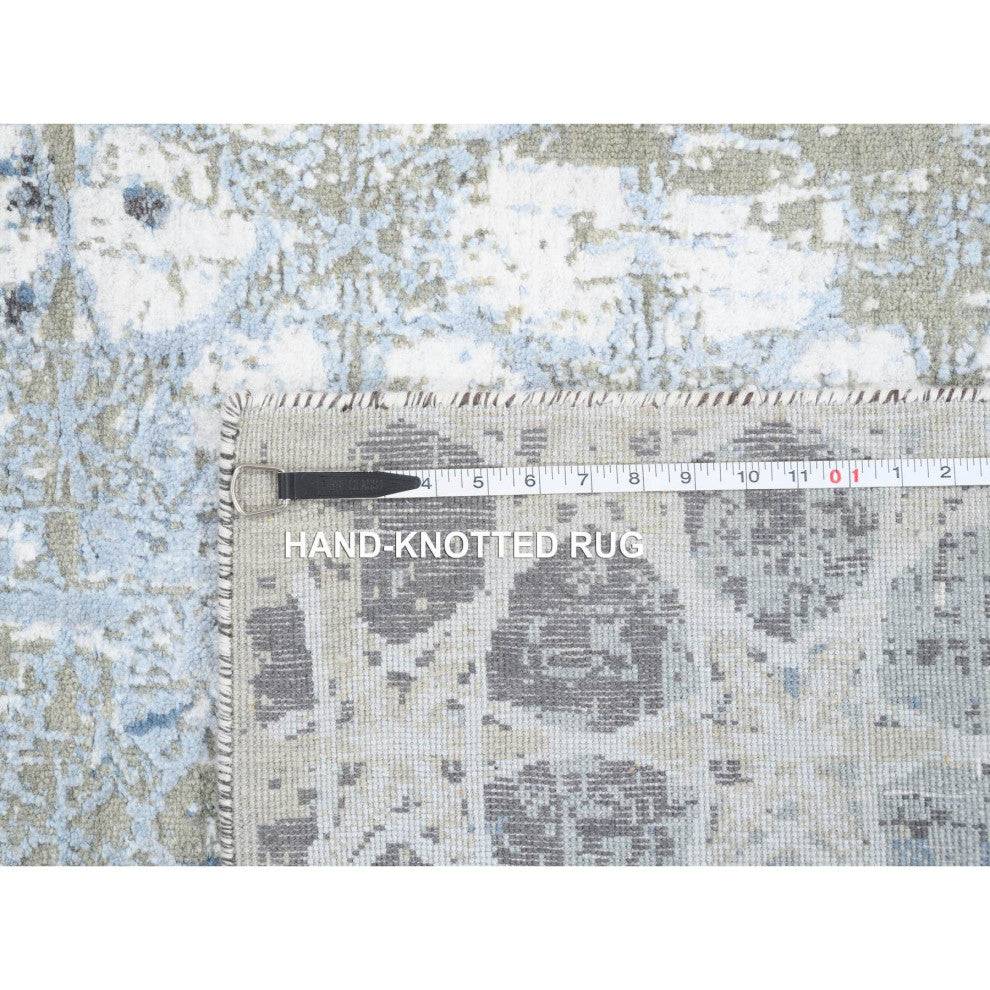 Gray and Blue, Wool and Silk Hand Knotted, THE HONEYCOMB Rug, 2'8"x5'10"