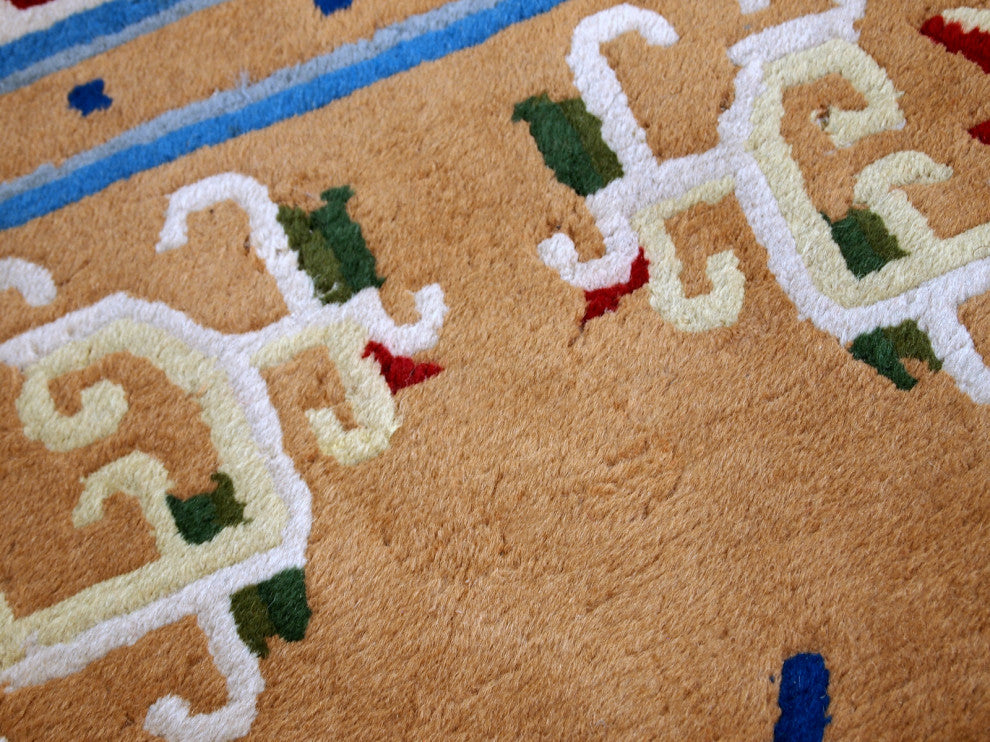 Handmade vintage Art Deco Chinese rug 3.9' x 6.9' ( 120cm x 213cm ) 1960s