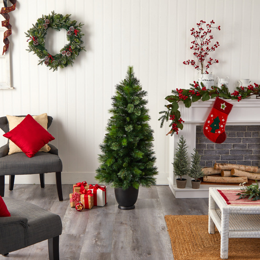 4.5' Oregon Pine Faux Xmas Faux Planter W/250 Bendable Branches & 100 Lights