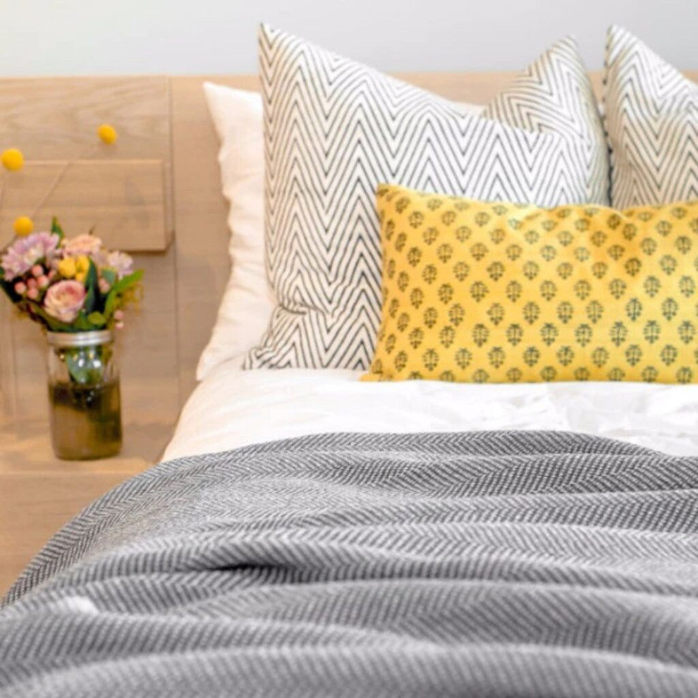In2green Herringbone Eco Throw, Aluminum