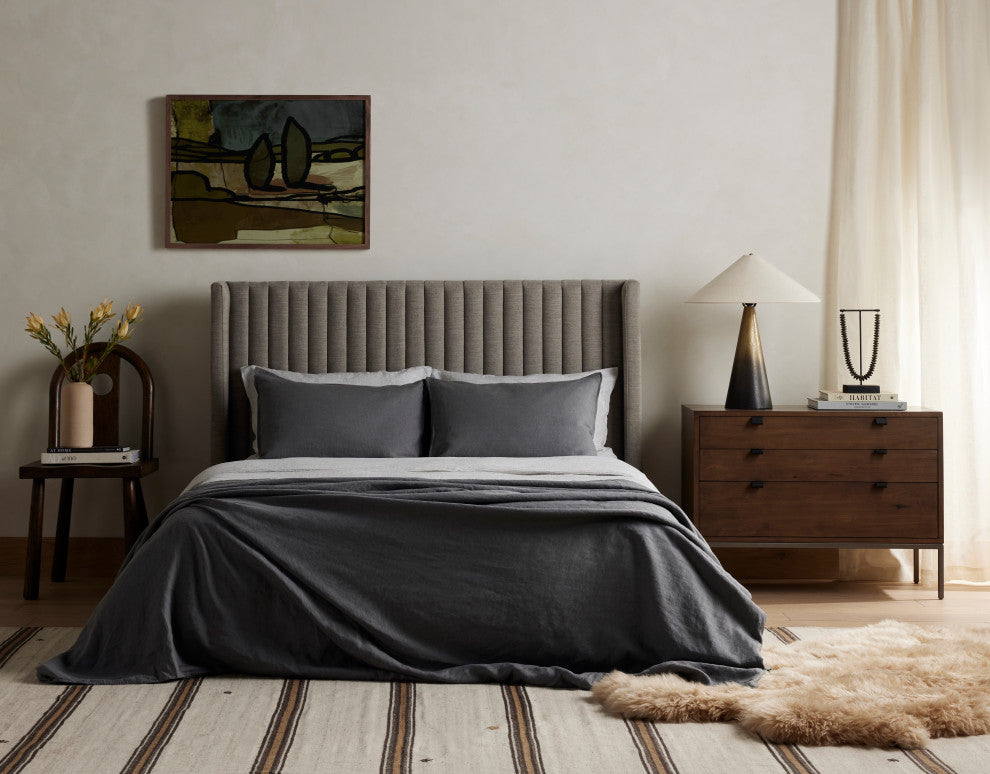 Montgomery Bed, Savile Flannel, Queen