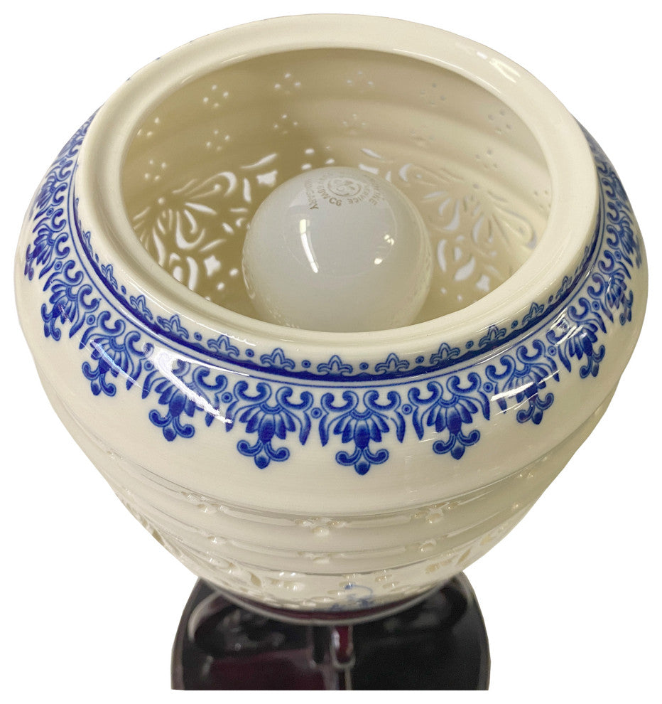Chinese White Porcelain Shade Wood Pedestal Base Table Lamp Hws1356