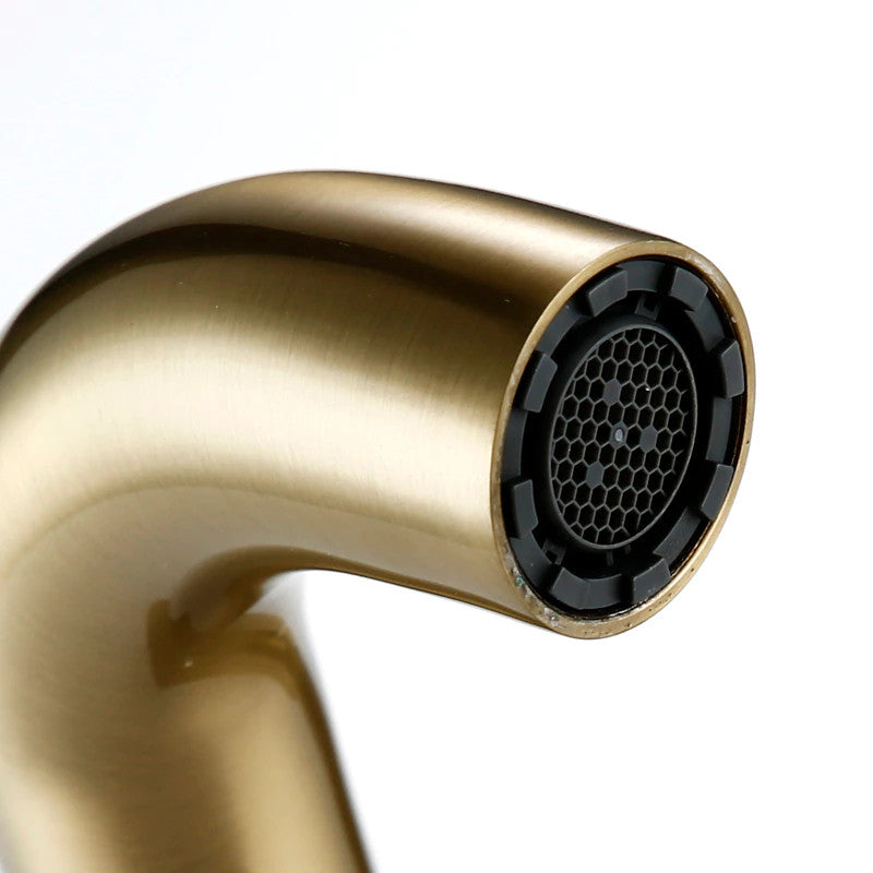 Wasser™ Wall Mounted Bathroom Faucet