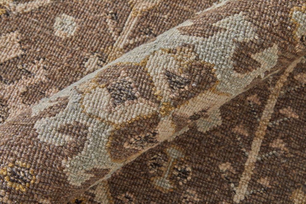 Aleska Traditional Oriental, Brown/Ivory, 2'6"x10' Runner