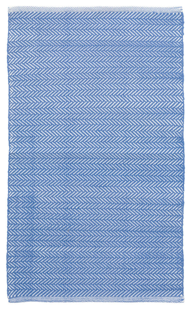Dash & Albert Herringbone French Blue/White Indoor/Outdoor Rug, Blue, 8' x 10'