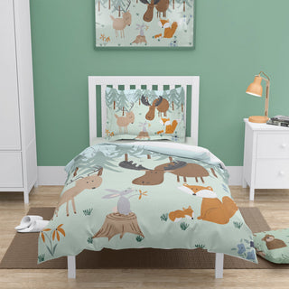 Outdoor Critters Woods Comforter