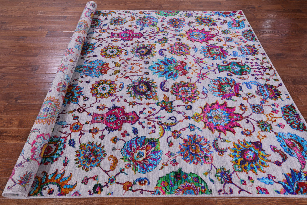 8' 1" X 10' 2" Handmade Wool & Silk Persian Rug - Q15576